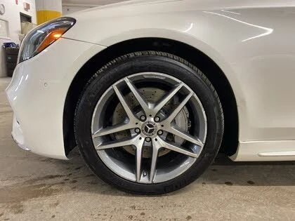 Mercedes-Benz S 560 AMG Line * HeadUp * AвтоКредит * (ЦЕНА ДО БГ), снимка 9 - Автомобили и джипове - 53987291