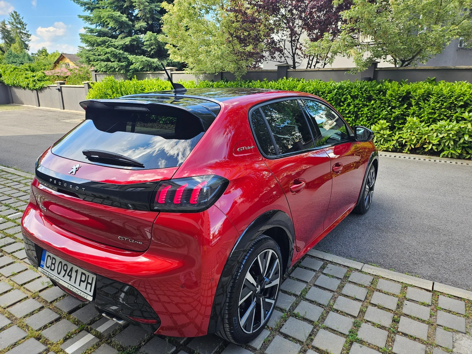 Peugeot 208 GT Line 130 HP - изображение 6