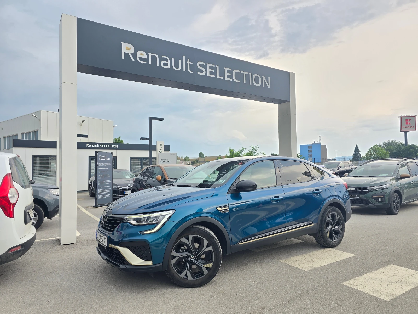 Renault Arkana 1.6 R.S. Line - Hybrid | Mobile.bg   1