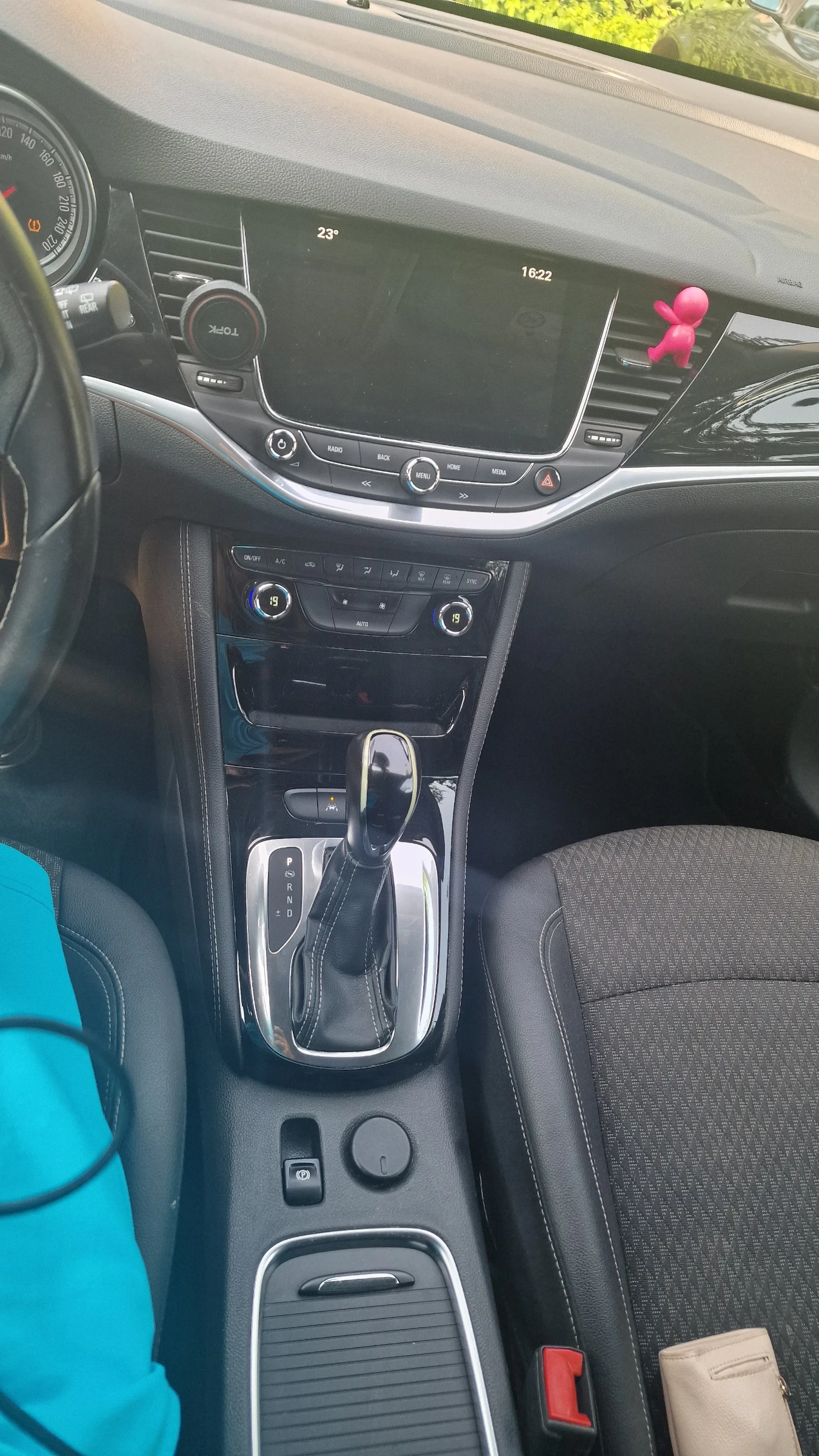 Opel Astra 2.0 Sports tourer - изображение 8