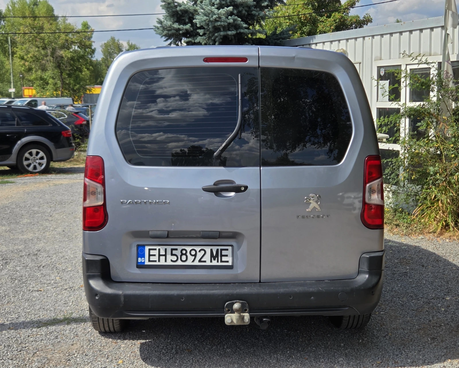 Peugeot Partner 1.5HDI 130hp АВТОМАТИК/NAVI/EURO 6D - изображение 6