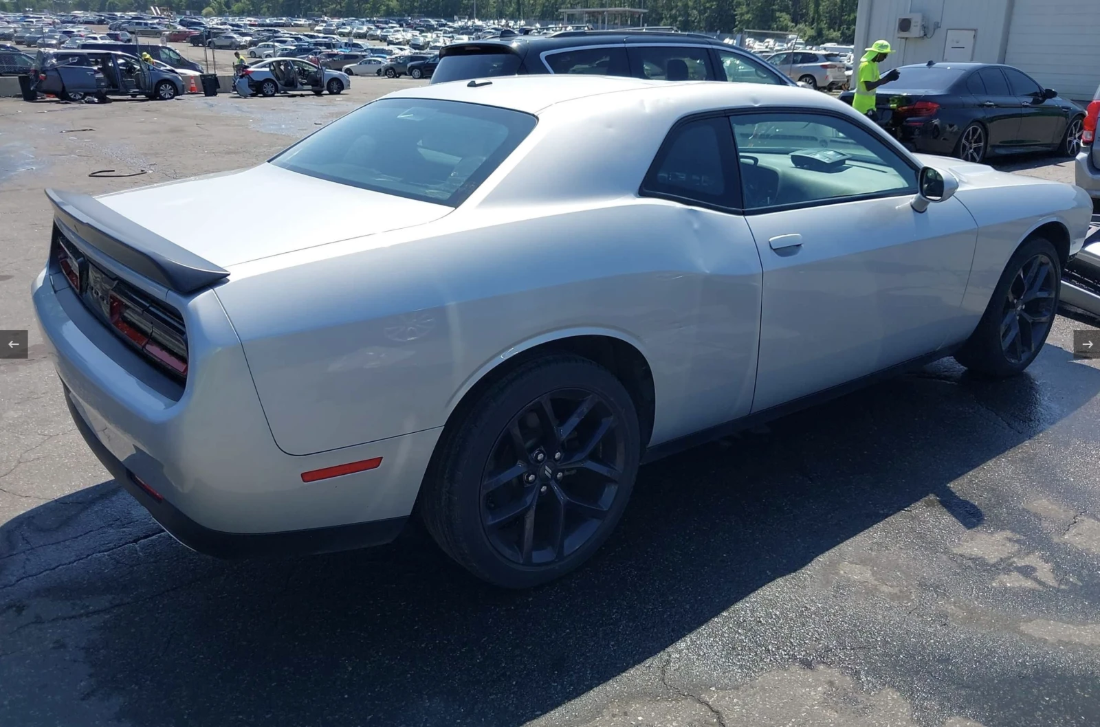 Dodge Challenger SXT , Клип Двигател*  - изображение 4