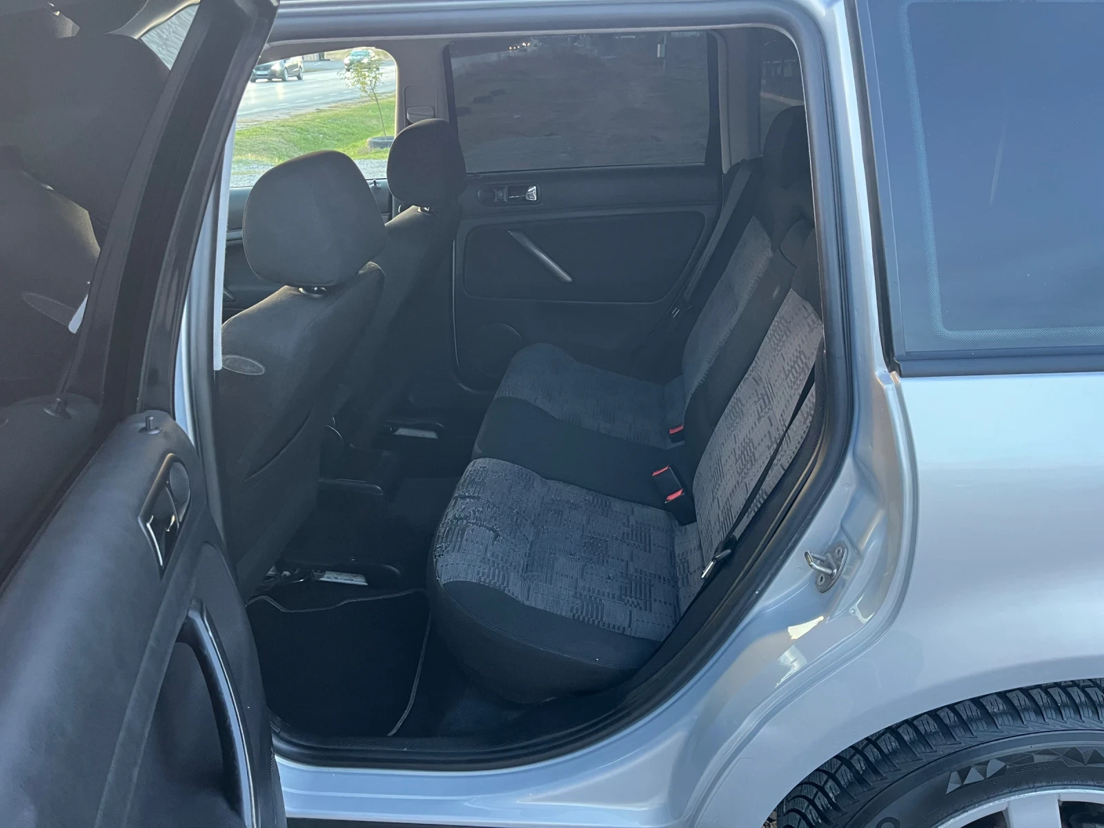 VW Passat 1.9  | Mobile.bg   12