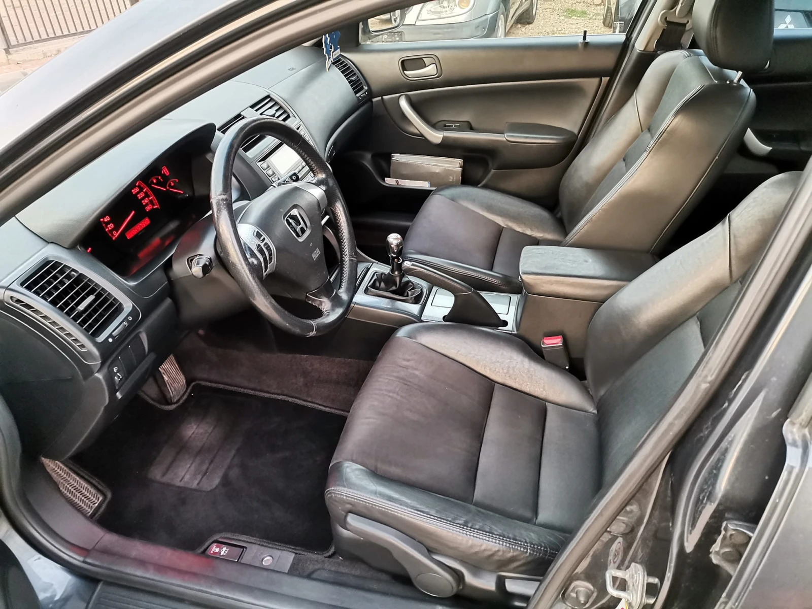 Honda Accord 2.0 VTEC | Mobile.bg   10