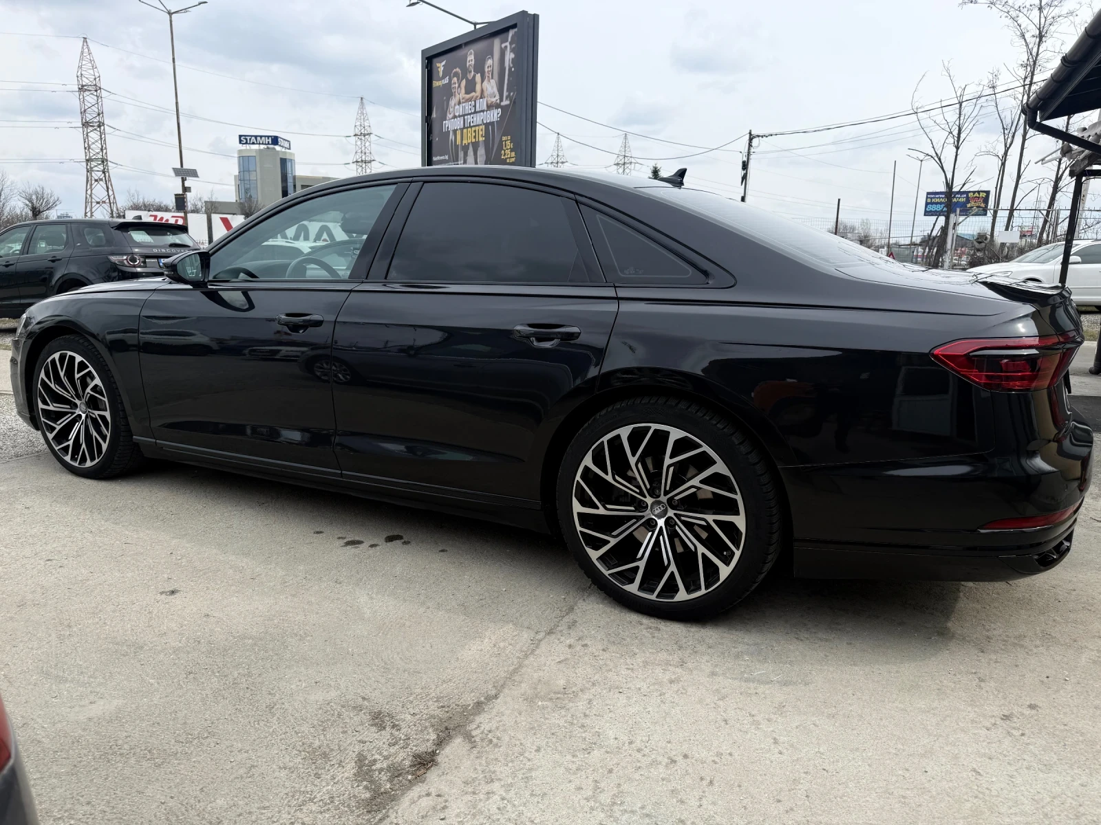 Audi A8 5.0 TDI S-line MATRIX DISTR KAMERA , снимка 9 - Автомобили и джипове - 53928555