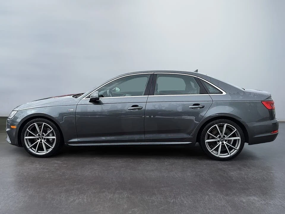 Audi A4 2.0T quattro* АвтоКредит* (Цена до БГ) , снимка 3 - Автомобили и джипове - 53976657