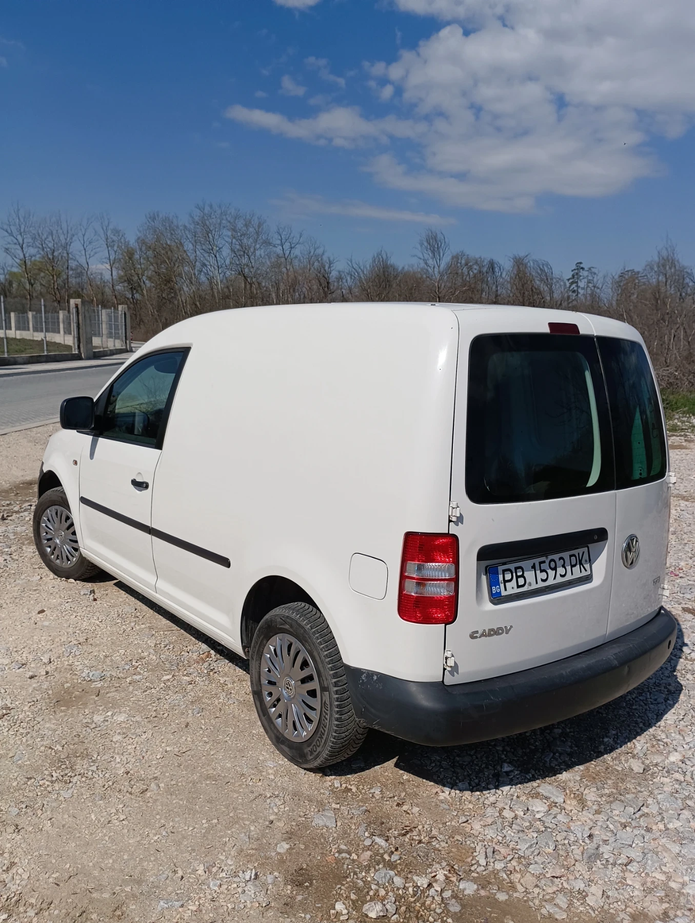 VW Caddy 1.6TDI, снимка 6 - Автомобили и джипове - 54575556