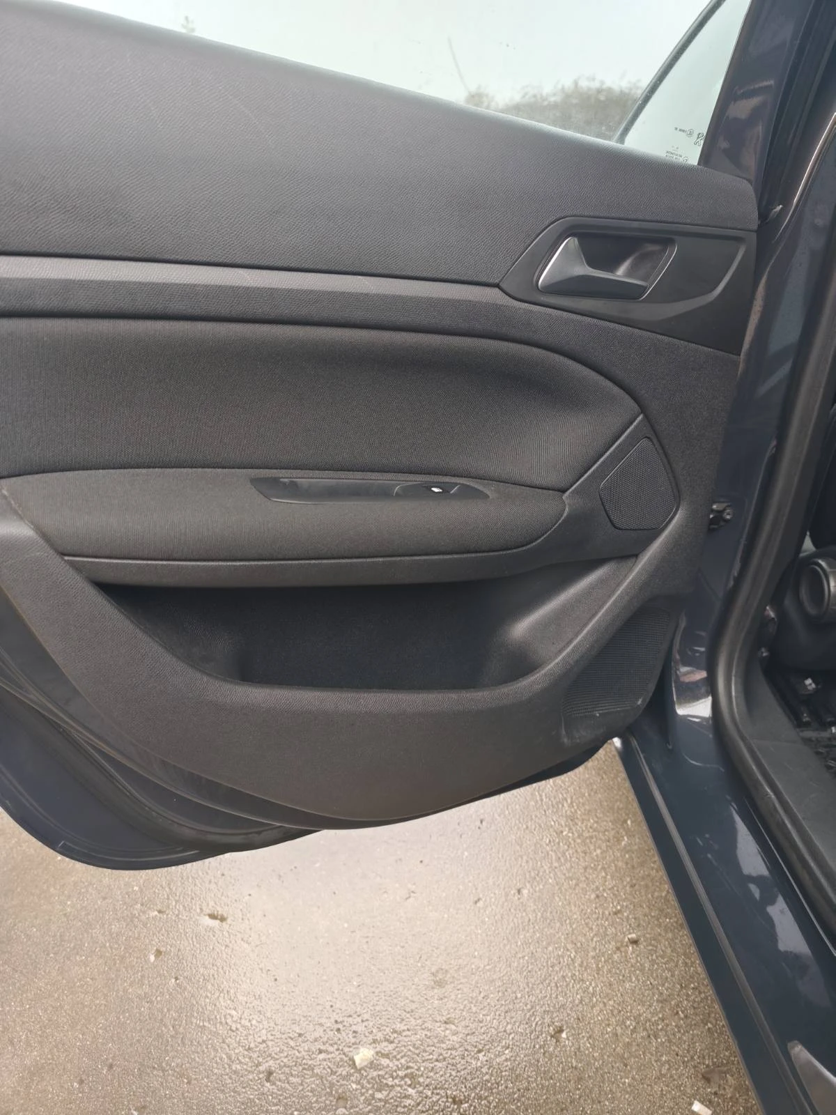 Peugeot 308, снимка 13 - Автомобили и джипове - 54267426