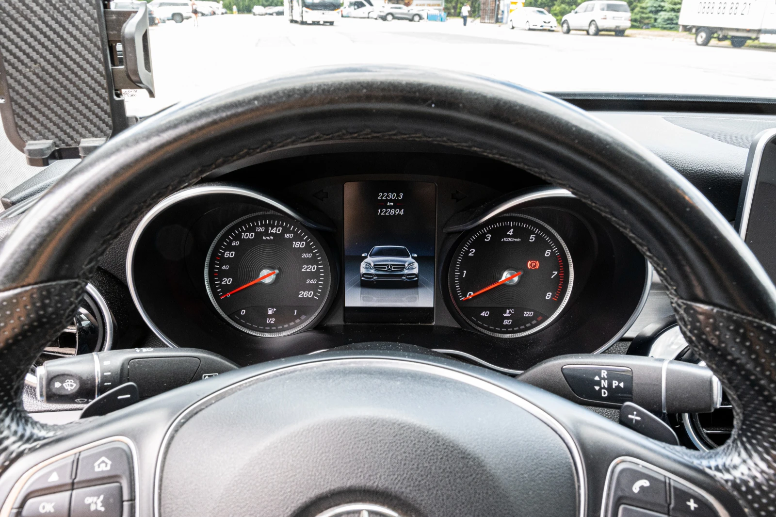 Mercedes-Benz C 180, снимка 10 - Автомобили и джипове - 54743447