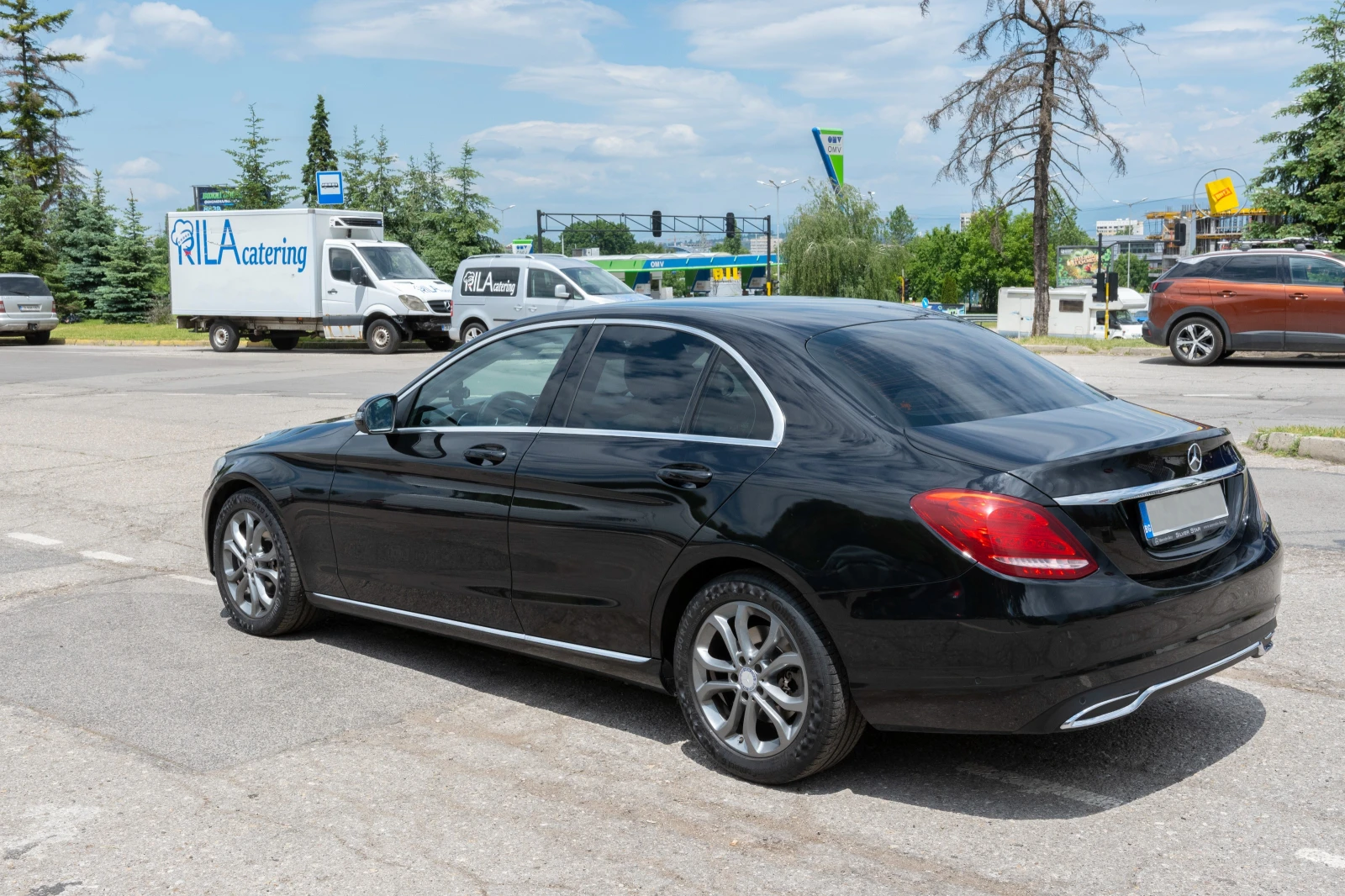 Mercedes-Benz C 180, снимка 9 - Автомобили и джипове - 54743447