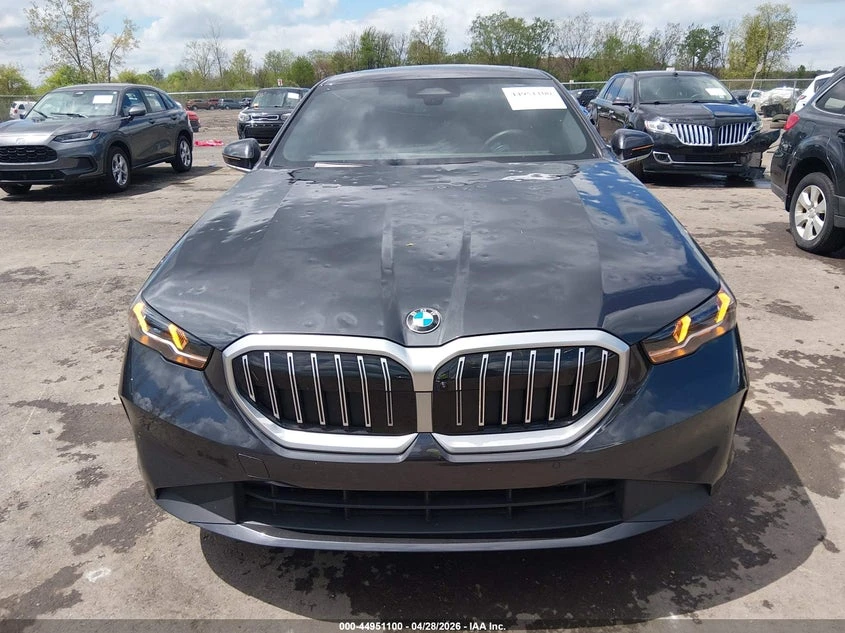 BMW 530 2.0l I xDrive, снимка 12 - Автомобили и джипове - 54859720