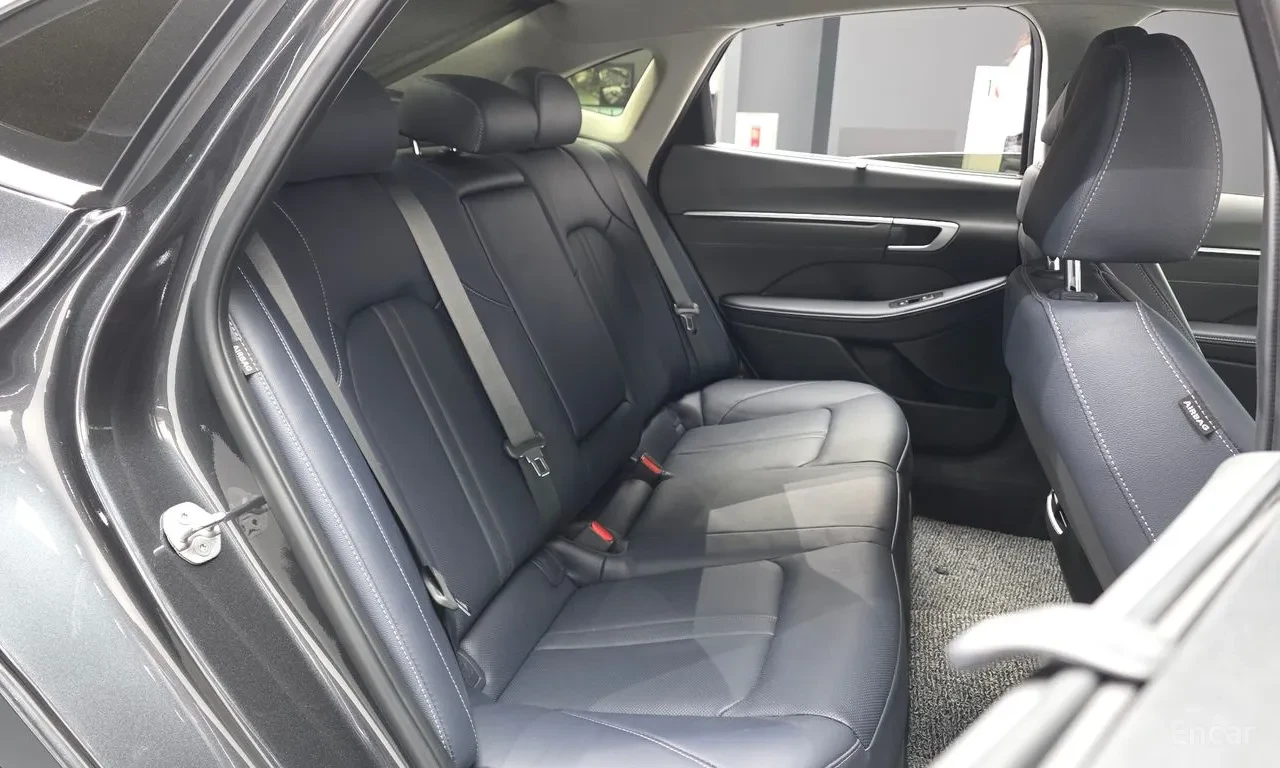Hyundai Sonata  The Edge Exclusive| 1.6 TURBO| LED| DIGITAL COCKP, снимка 12 - Автомобили и джипове - 55027033