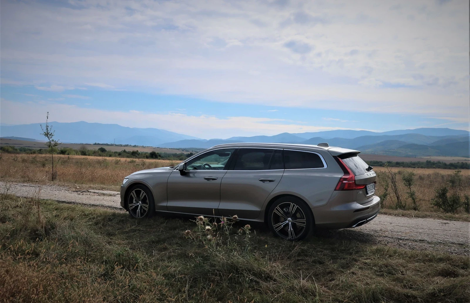 Volvo V60 T6 Inscription , снимка 3 - Автомобили и джипове - 55072942