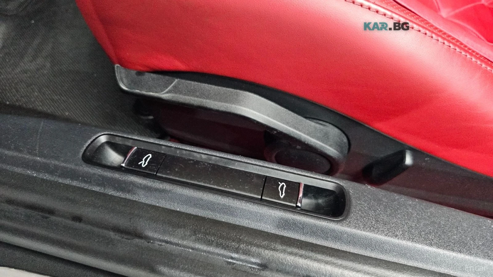 Porsche Cayman 718 4.0 GTS* КОЖА* ПОДГРЕВ* ОБДУХВ* BOSE* , снимка 14 - Автомобили и джипове - 55245202