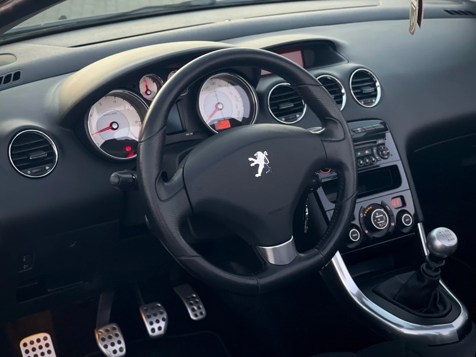 Peugeot 308 CC, снимка 9 - Автомобили и джипове - 55647422