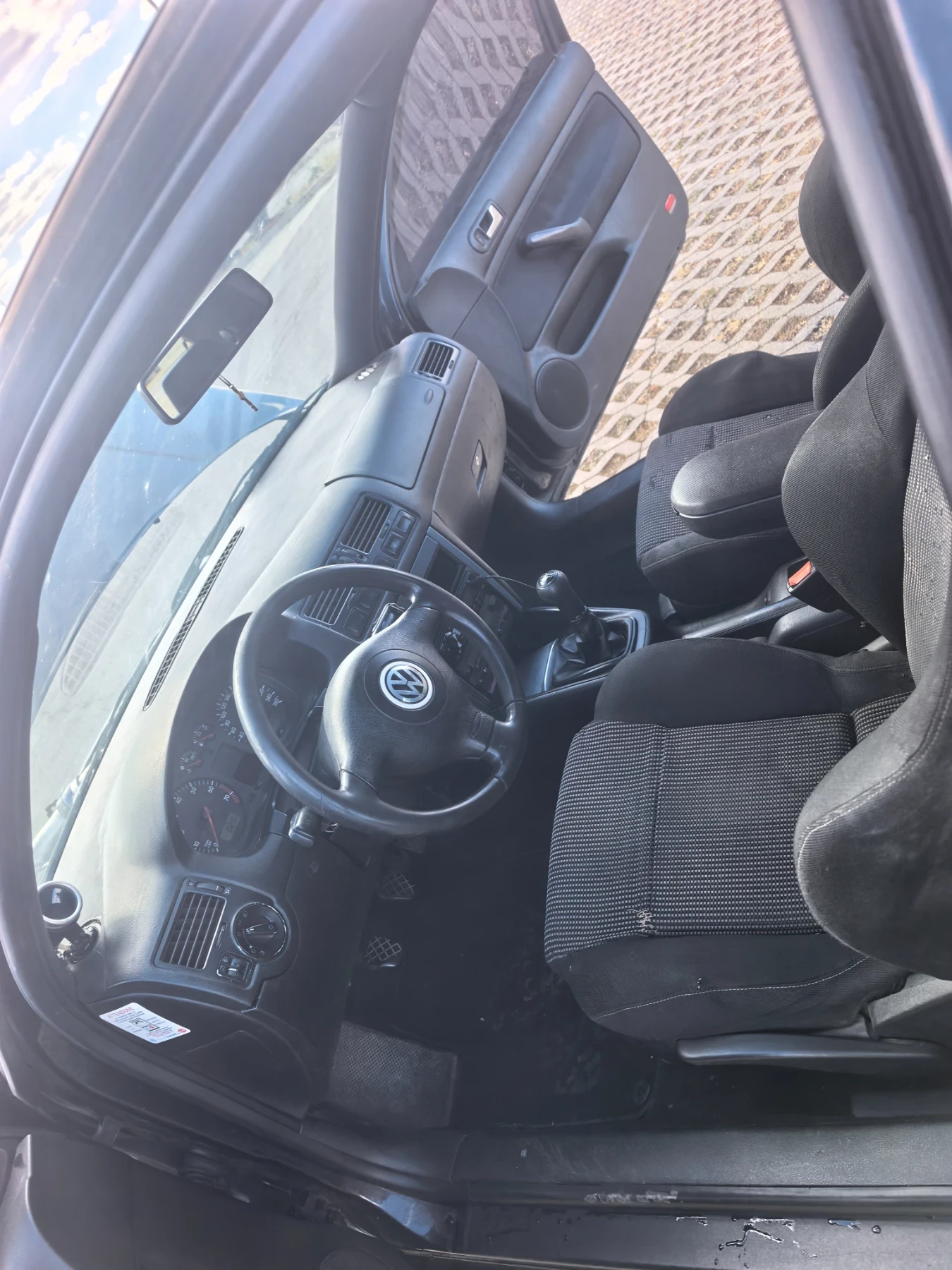 VW Golf 1.8Т-350 к.с, снимка 6 - Автомобили и джипове - 56217283