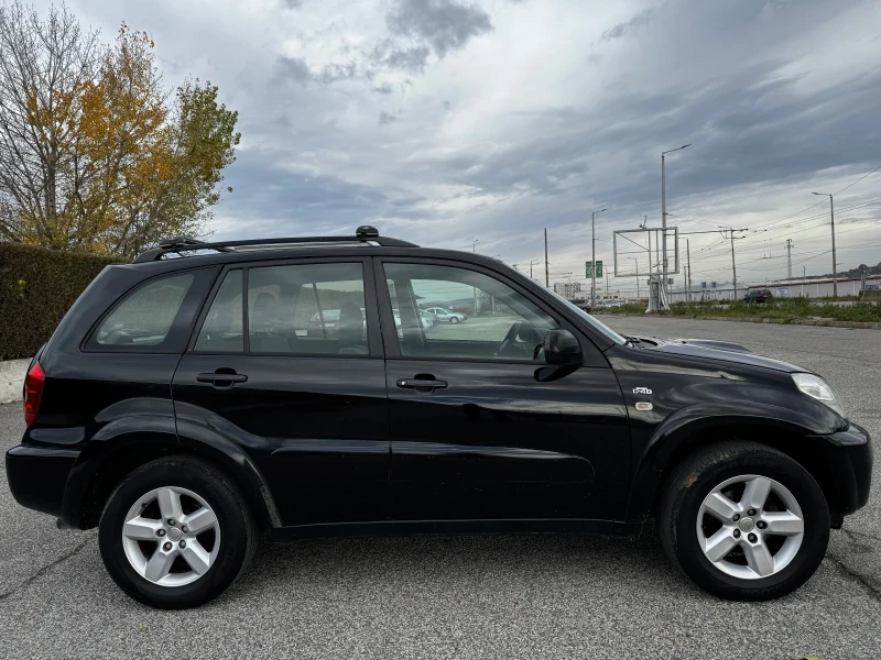 Toyota Rav4 2.0D4D/FACELIFT/НАВИГАЦИЯ, снимка 6 - Автомобили и джипове - 48065020