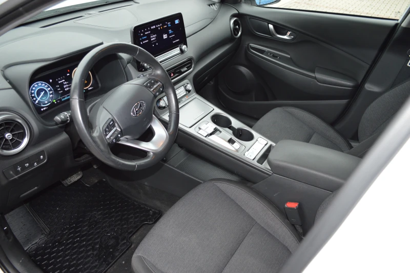 Hyundai Kona 64KW, снимка 9 - Автомобили и джипове - 48487064