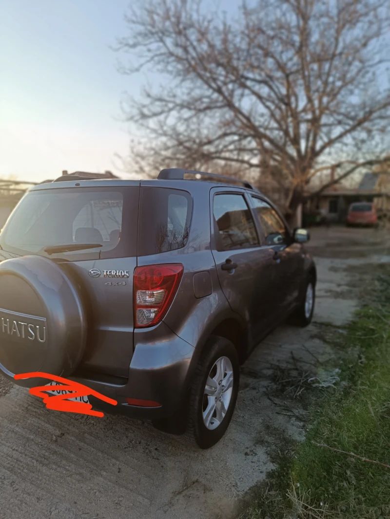 Daihatsu Terios, снимка 14 - Автомобили и джипове - 49424871