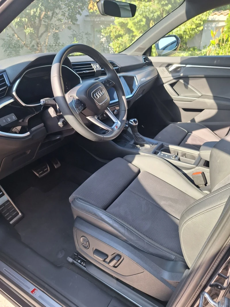 Audi Q3 Sportback 2.0 TFSI QUATTRO S line / 360 / Black edition , снимка 9 - Автомобили и джипове - 52884049