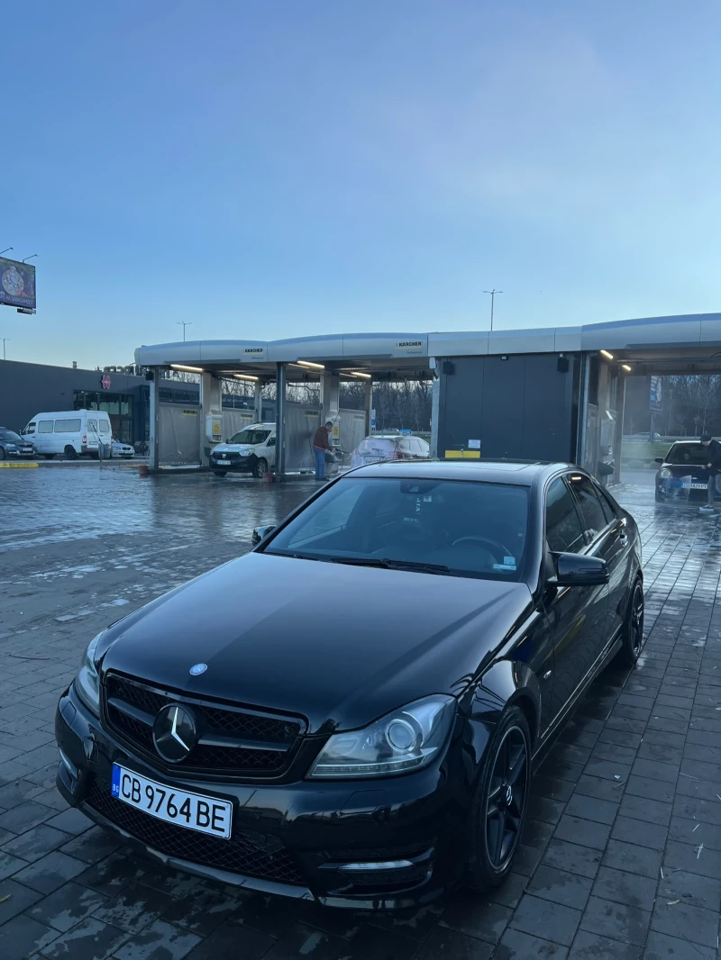 Mercedes-Benz 250 2.2 CDI Avantgarde, AMG Look, снимка 2 - Автомобили и джипове - 52778101