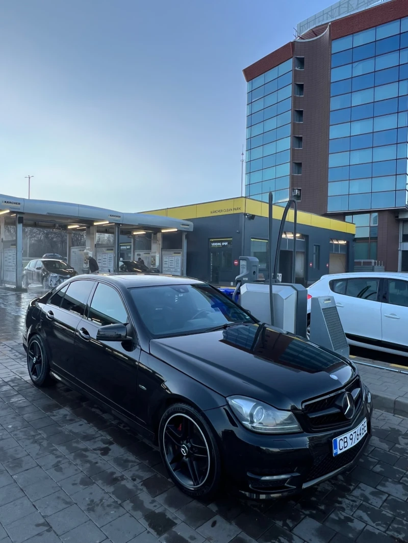 Mercedes-Benz 250 2.2 CDI Avantgarde, AMG Look, снимка 4 - Автомобили и джипове - 52778101