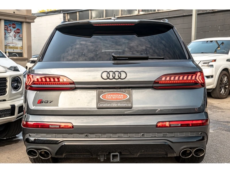 Audi SQ7 * QUATTRO PROGRESSIV | HUD | 7 PASS | CARBON FIBER, снимка 7 - Автомобили и джипове - 52804117