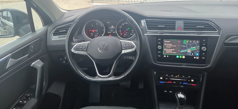 VW Tiguan 2.0 TDI 7 DSG LED, снимка 11 - Автомобили и джипове - 53174841