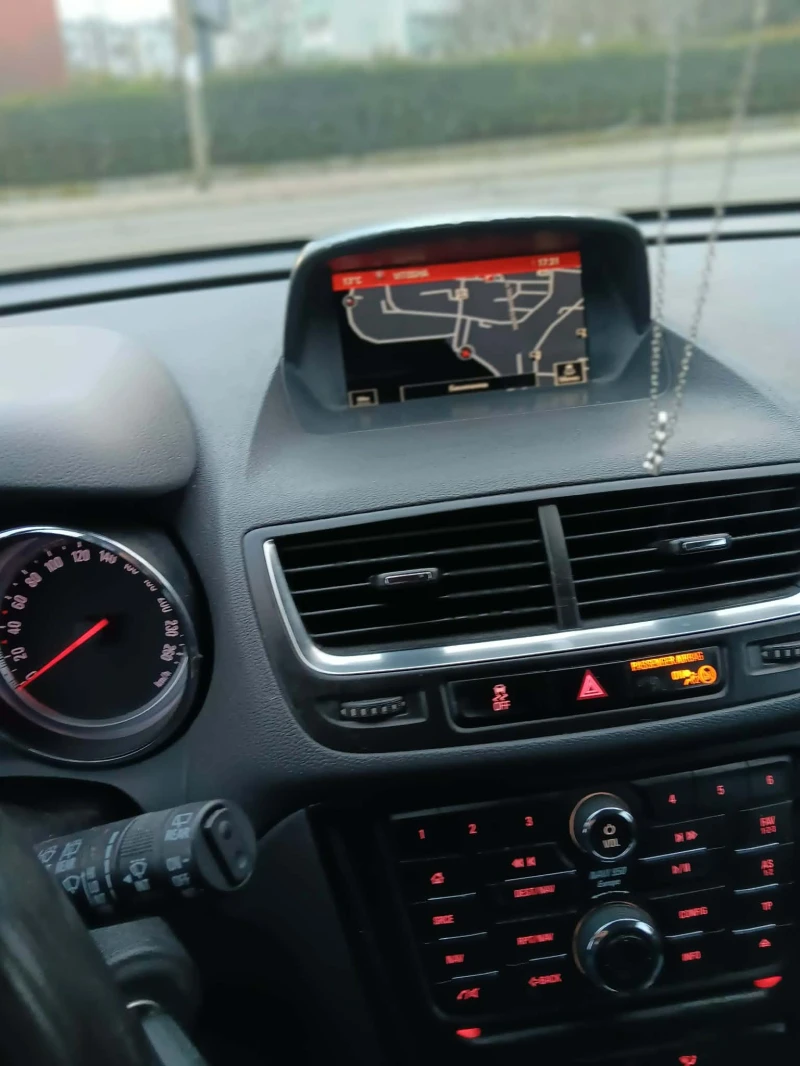 Opel Mokka СМЕНЕНА ВЕРИГА, снимка 9 - Автомобили и джипове - 53487005