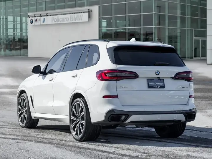 BMW X5 xDrive40i PREMIUM * M PACK * CARFAX * АВТО КРЕДИТ , снимка 4 - Автомобили и джипове - 54732906