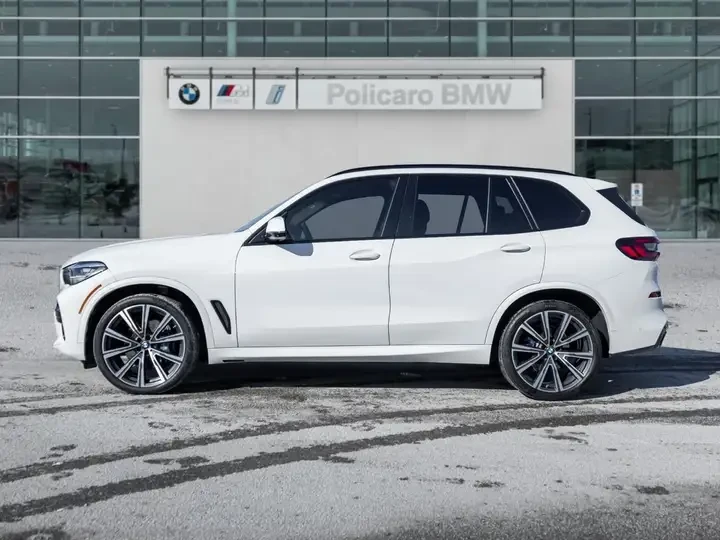 BMW X5 xDrive40i PREMIUM * M PACK * CARFAX * АВТО КРЕДИТ , снимка 3 - Автомобили и джипове - 54732906