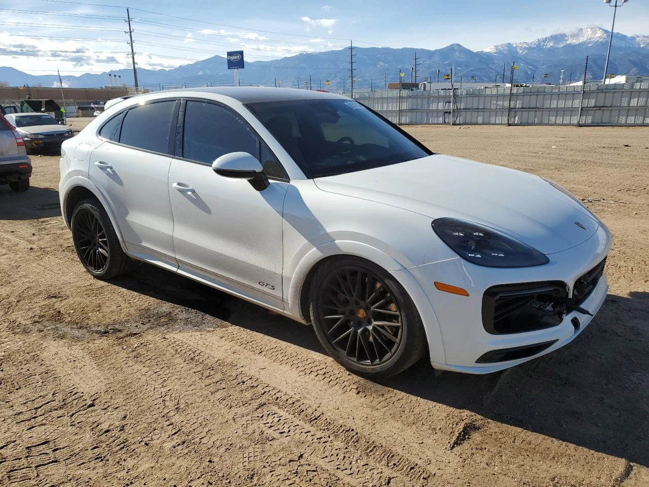 Porsche Cayenne GTS Coupe - изображение 4