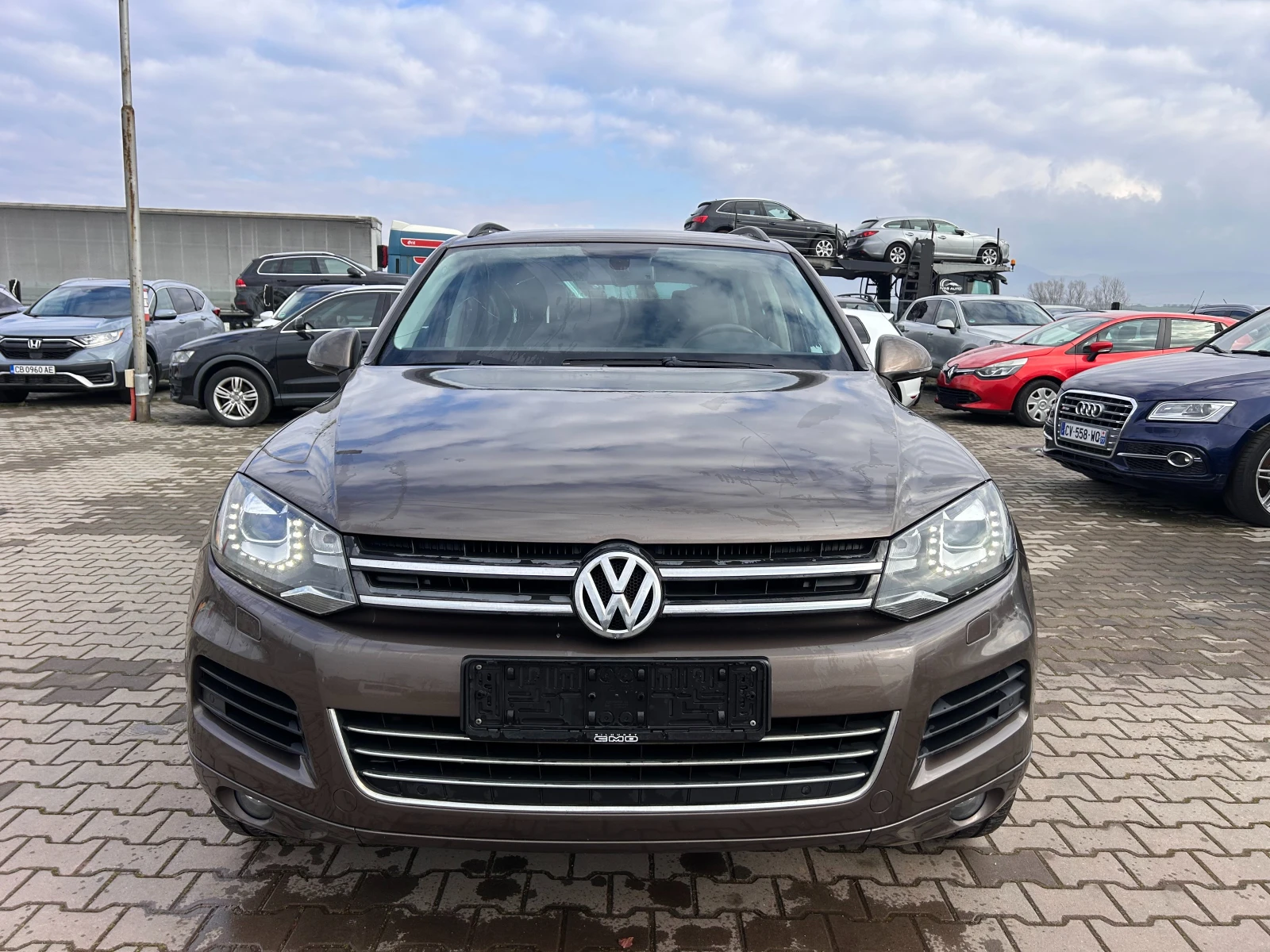 VW Touareg 3.0TDI QUATTRO AVTOMAT/NAVI/PANORAMA - изображение 3