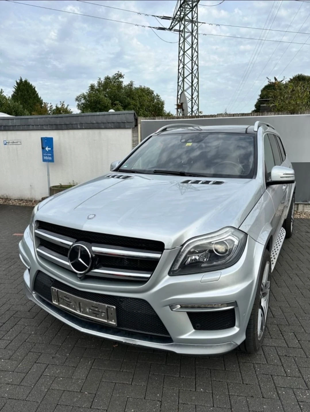 Mercedes-Benz GL 63 AMG  - изображение 2