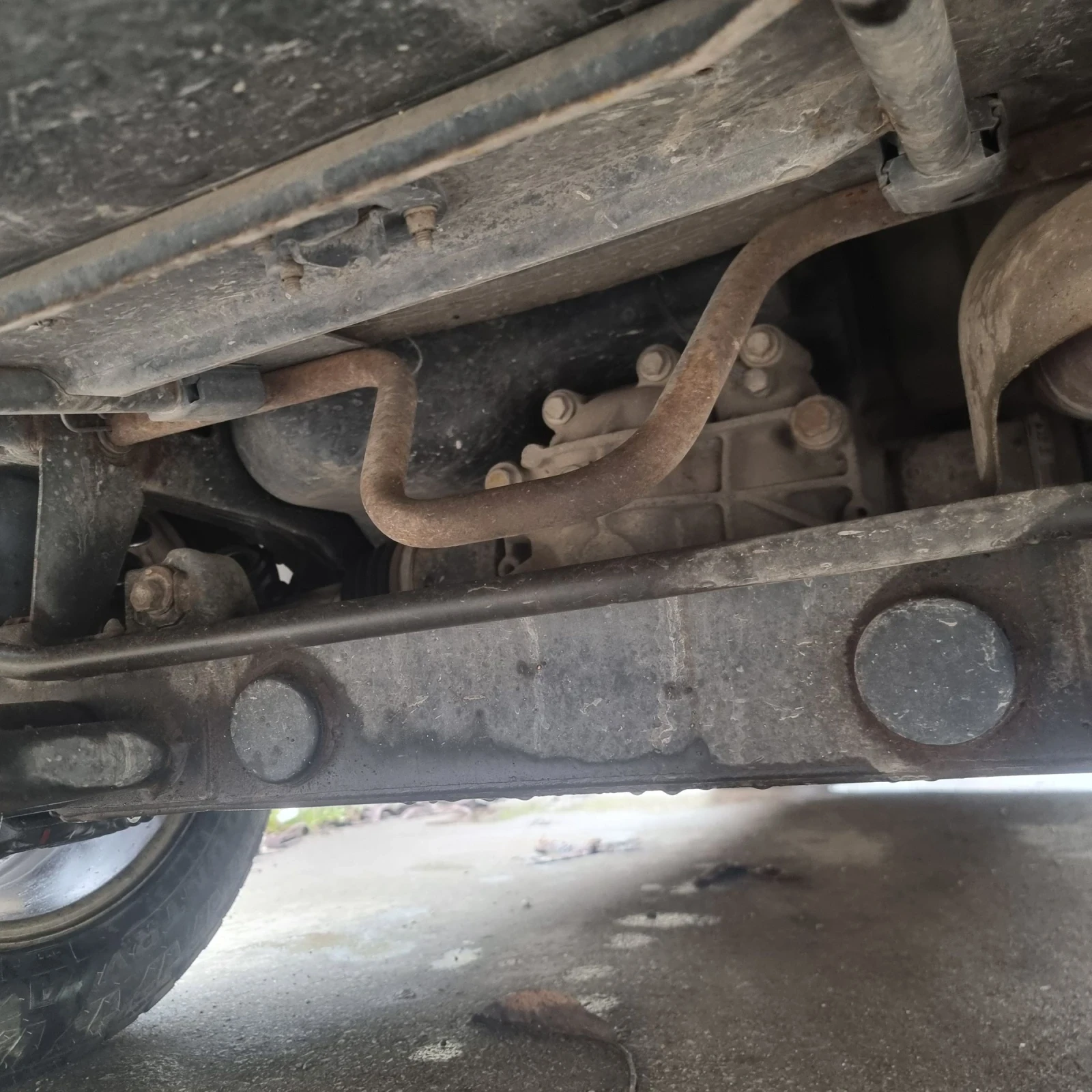 Mercedes-Benz ML 270 2.7 - изображение 8