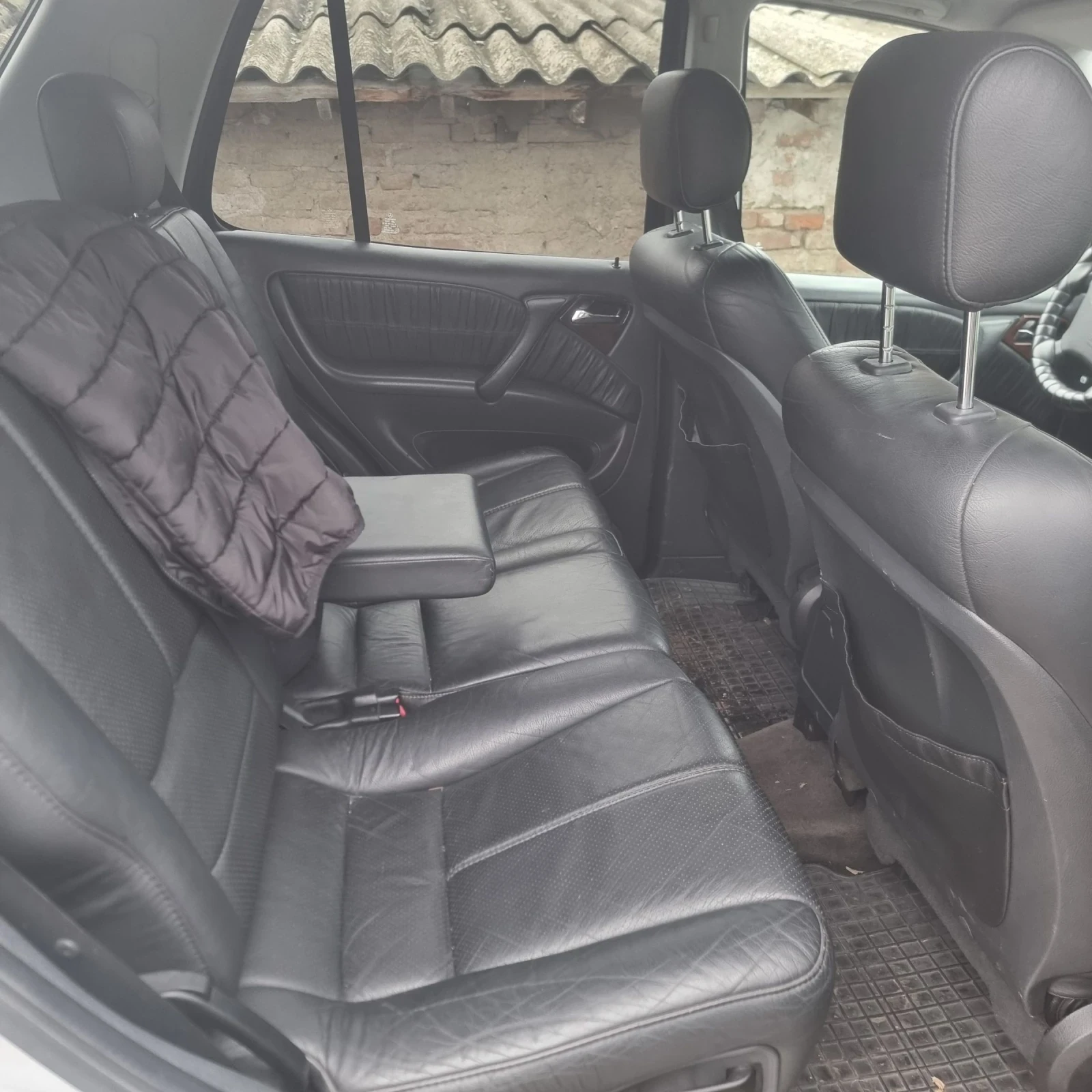 Mercedes-Benz ML 270 2.7 - изображение 10