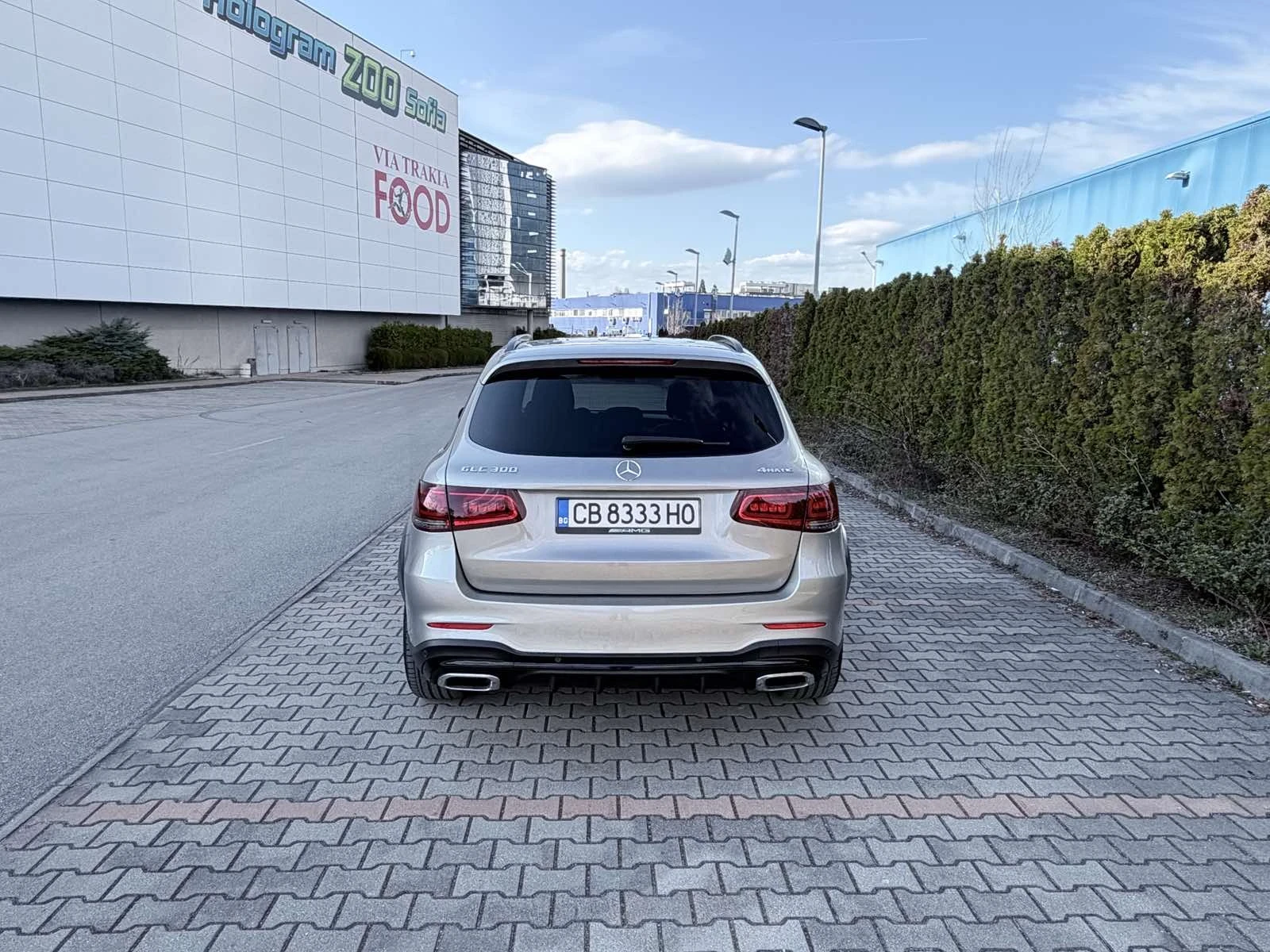 Mercedes-Benz GLC 300 AMG Line, 2022 г., 51000 km., снимка 4 - Автомобили и джипове - 54128444