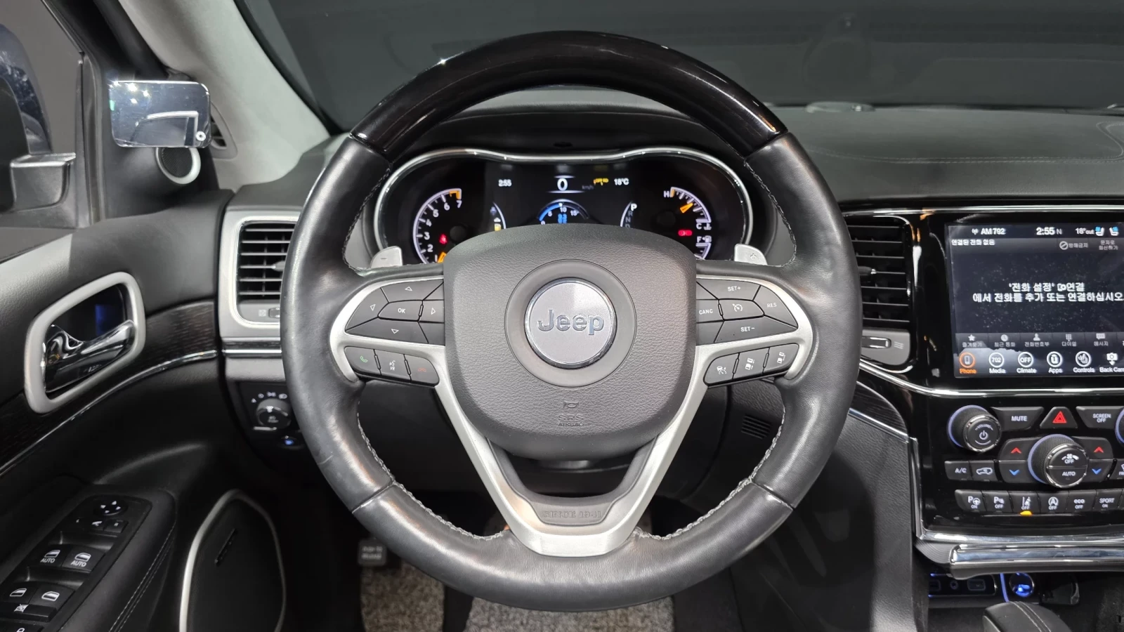 Jeep Grand cherokee 2019* SUMMIT* HARMAN* PANO* �����* FULL* ������ �� | Mobile.bg � ����������� 5