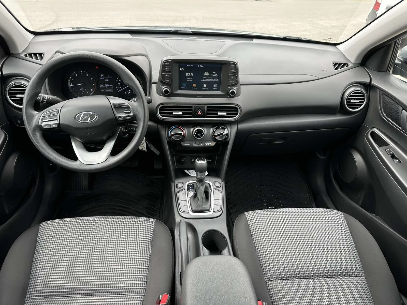 Hyundai Kona 2.0 Essential AWD, снимка 7 - Автомобили и джипове - 54293974