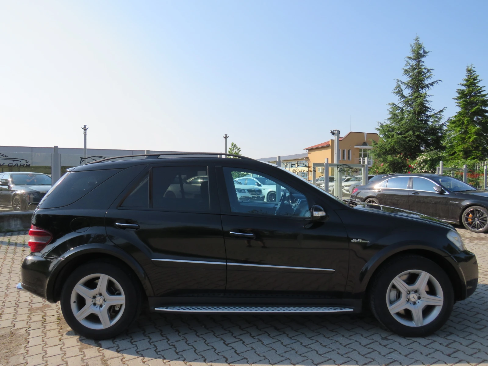 Mercedes-Benz ML 63 AMG * V8 ГАЗ/БЕНЗИН KEYLESS РЕГИСТРИРАН* , снимка 4 - Автомобили и джипове - 54787303