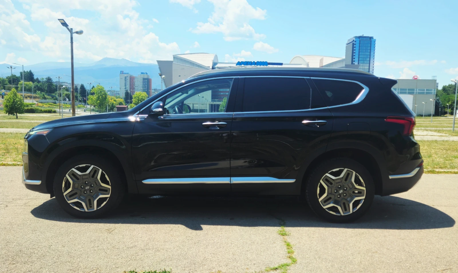 Hyundai Santa fe 1.6 T-GDI Plug-In Hybrid AWD, снимка 4 - Автомобили и джипове - 55415671