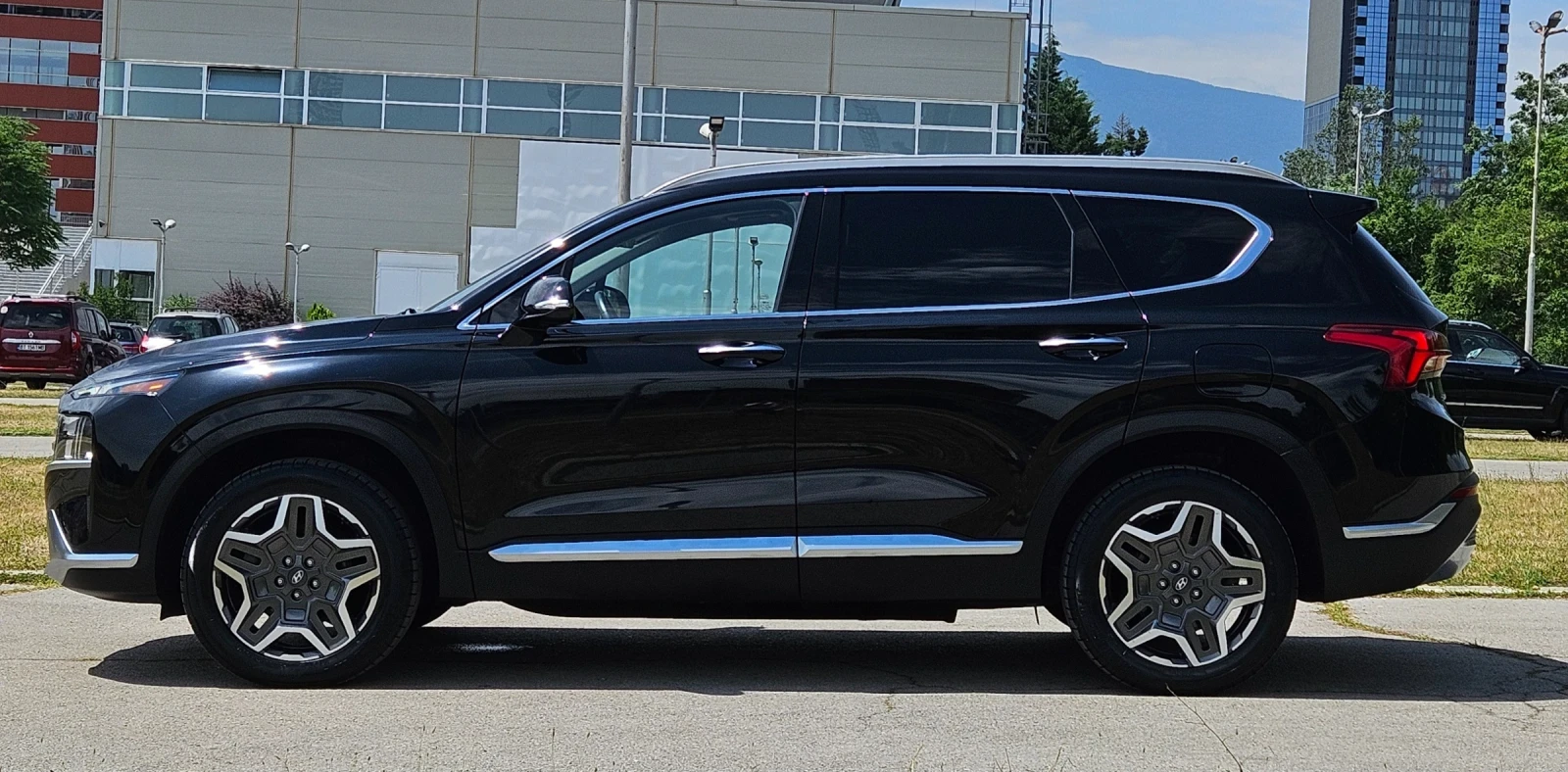 Hyundai Santa fe 1.6 T-GDI Plug-In Hybrid AWD, снимка 3 - Автомобили и джипове - 55133264
