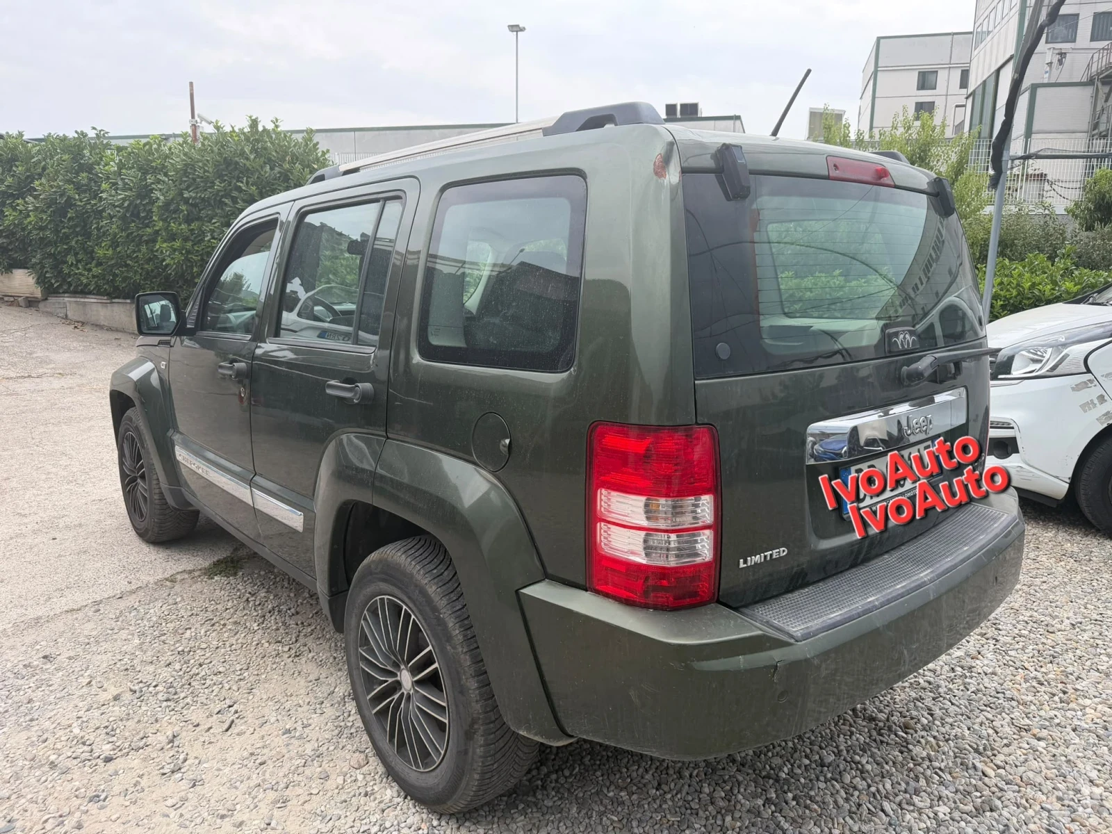 Jeep Commander 2.8cdti.177k.c., снимка 2 - Автомобили и джипове - 55327595