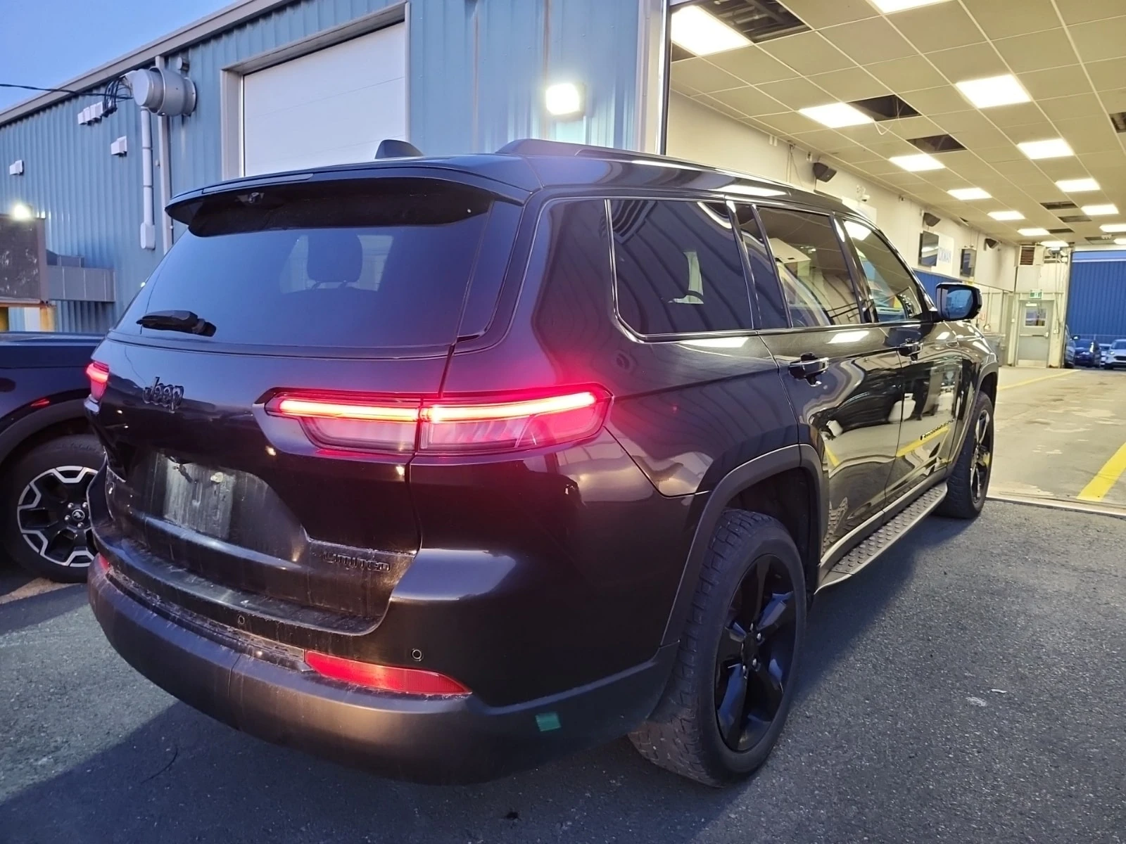 Jeep Grand cherokee * 4x4 Limited * АВТОКРЕДИТ БЕЗ ПЪРВОНАЧАЛНА ВНОСКА, снимка 2 - Автомобили и джипове - 55940109