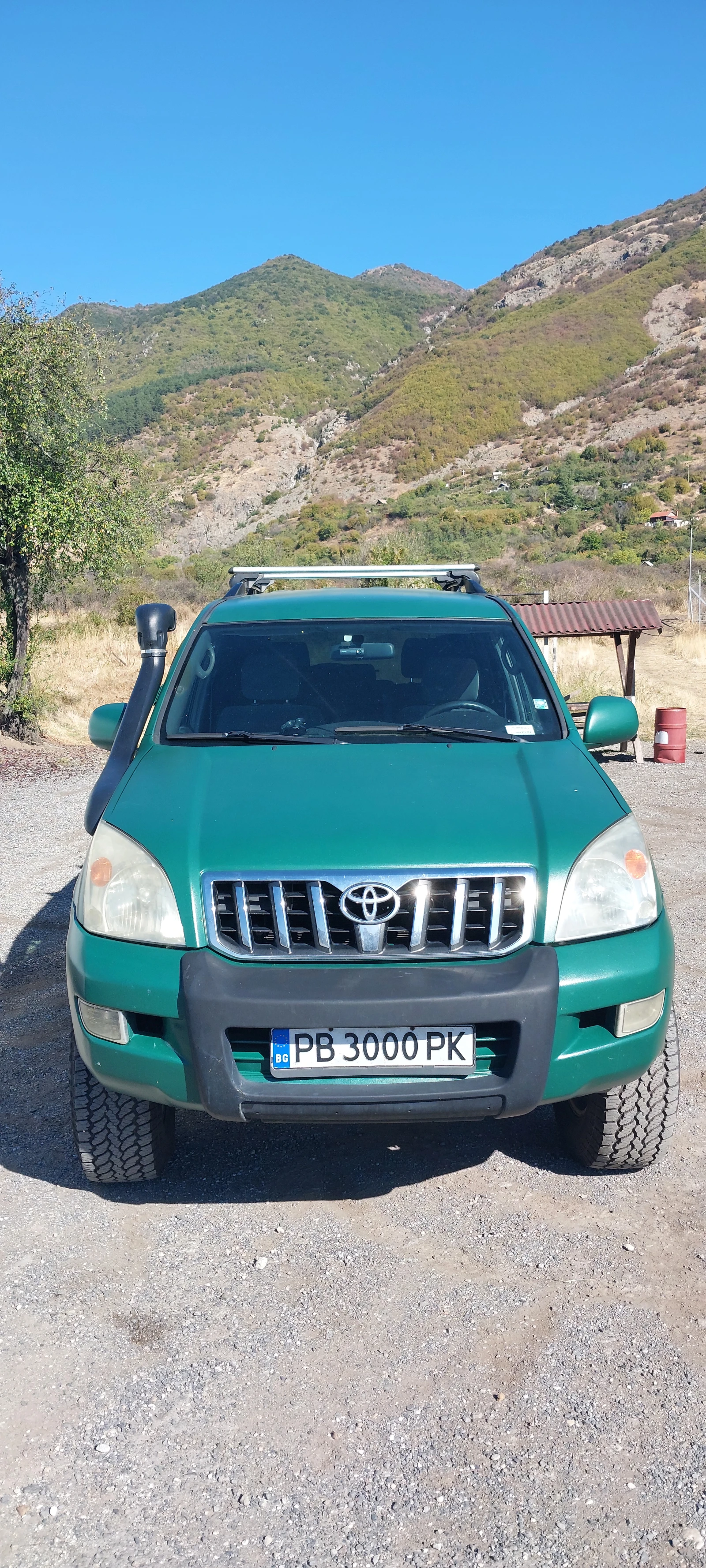 Toyota Land cruiser 120, снимка 2 - Автомобили и джипове - 56327043