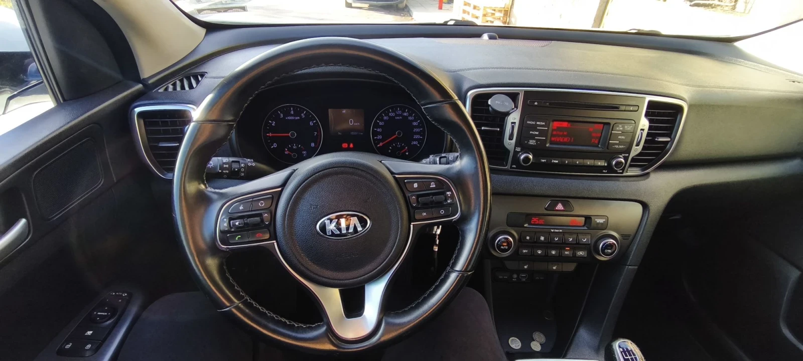 Kia Sportage, снимка 12 - Автомобили и джипове - 56640803