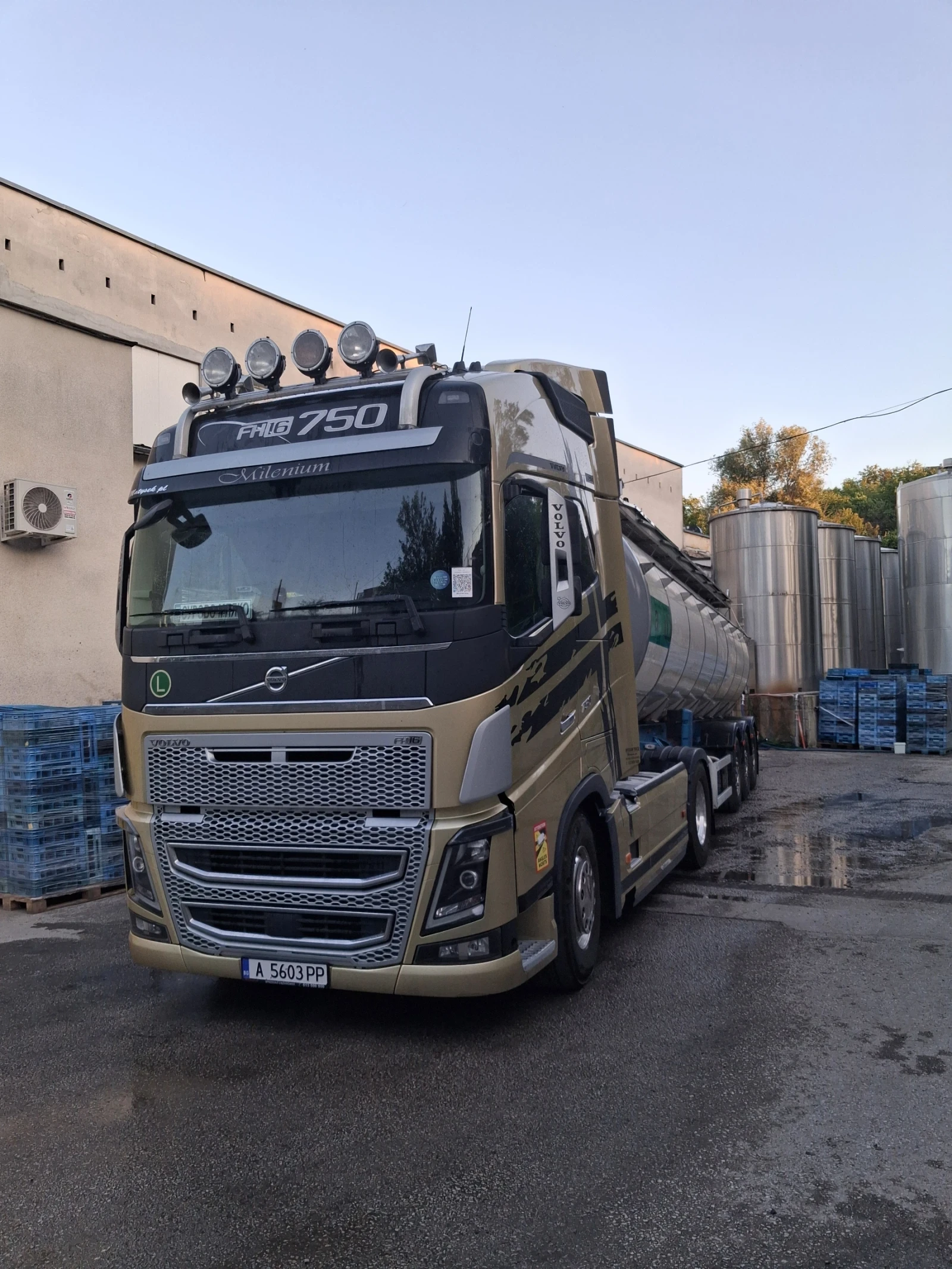 Volvo Fh16 750   - изображение 3