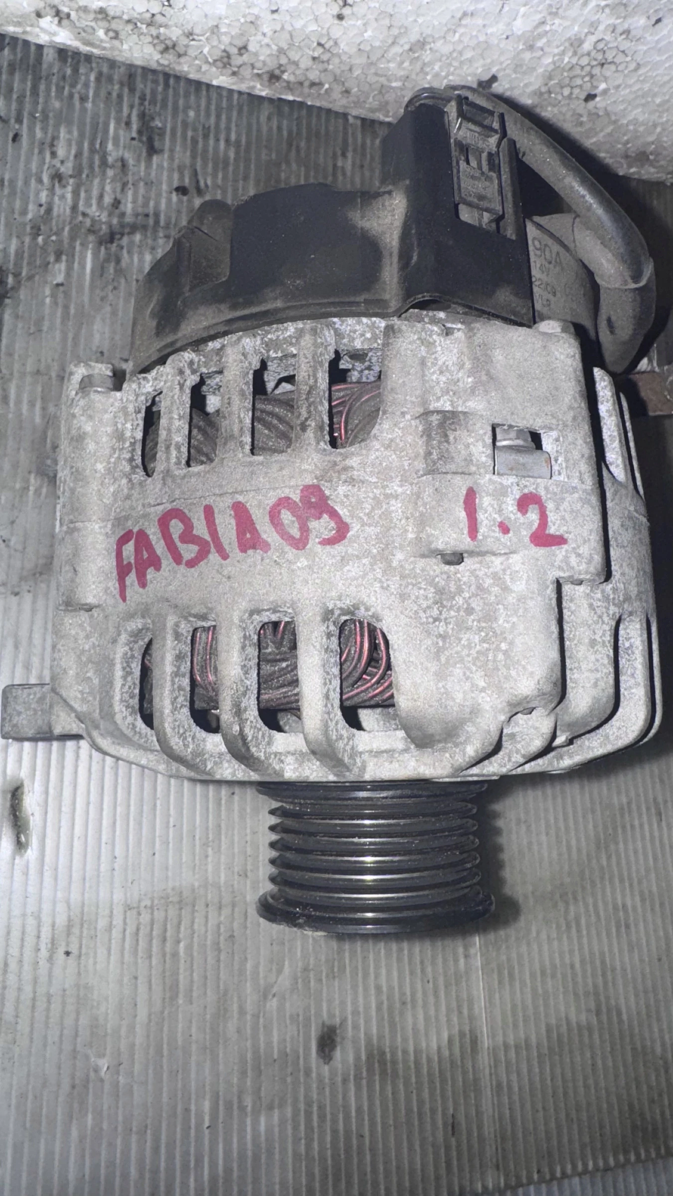  /   Scoda Fabia - 03D903025 | Mobile.bg   1