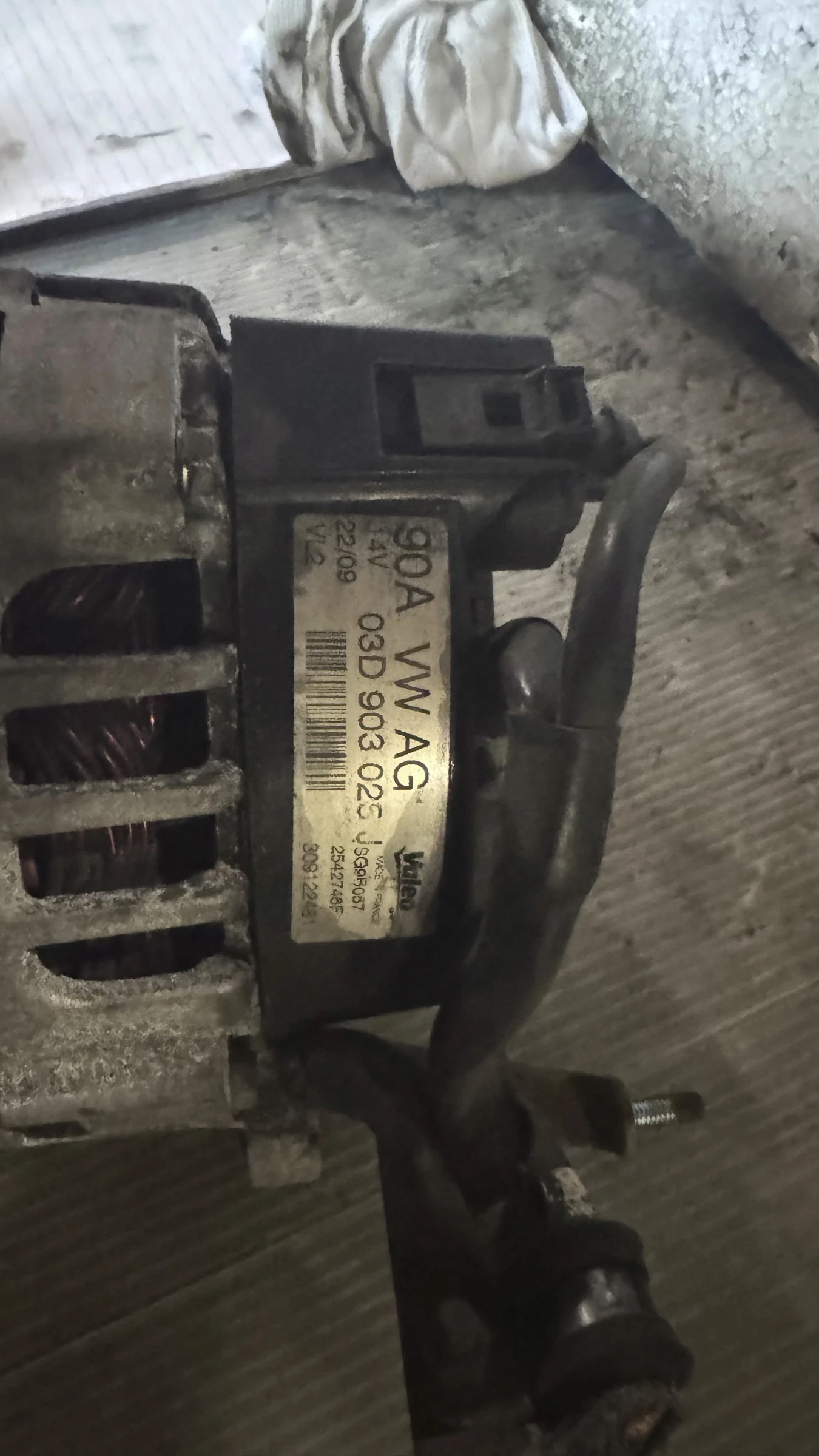  /   Scoda Fabia - 03D903025 | Mobile.bg   2