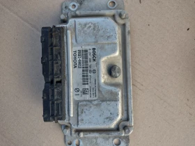 89661-0H012  компютър двигател за TOYOTA AYGO   Bosch 0 261 208 704, снимка 1 - Части - 47606456